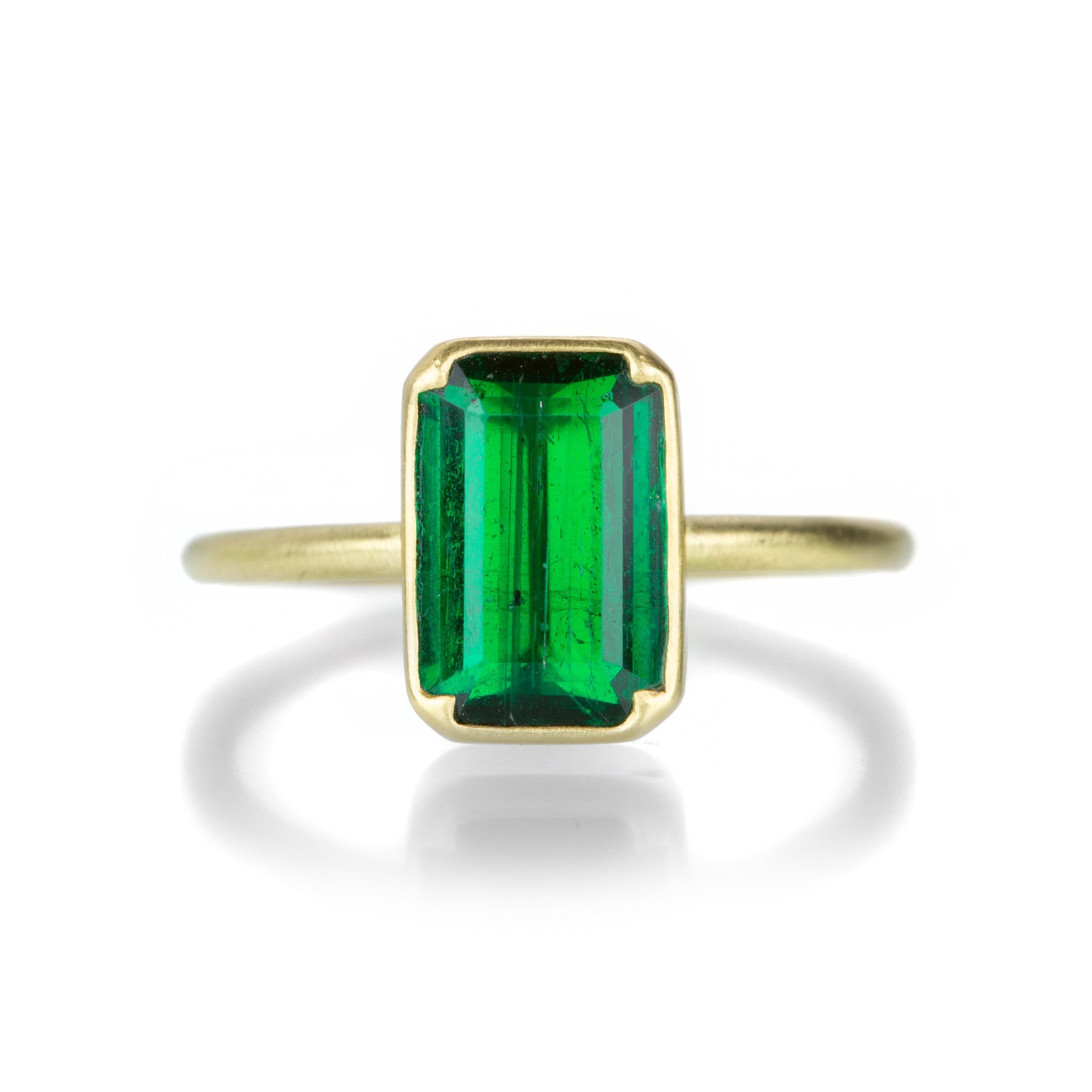 Emerald Cut Dark Blue Sapphire Ring | Yellow gold sapphire, Blue sapphire  rings, Blue sapphire